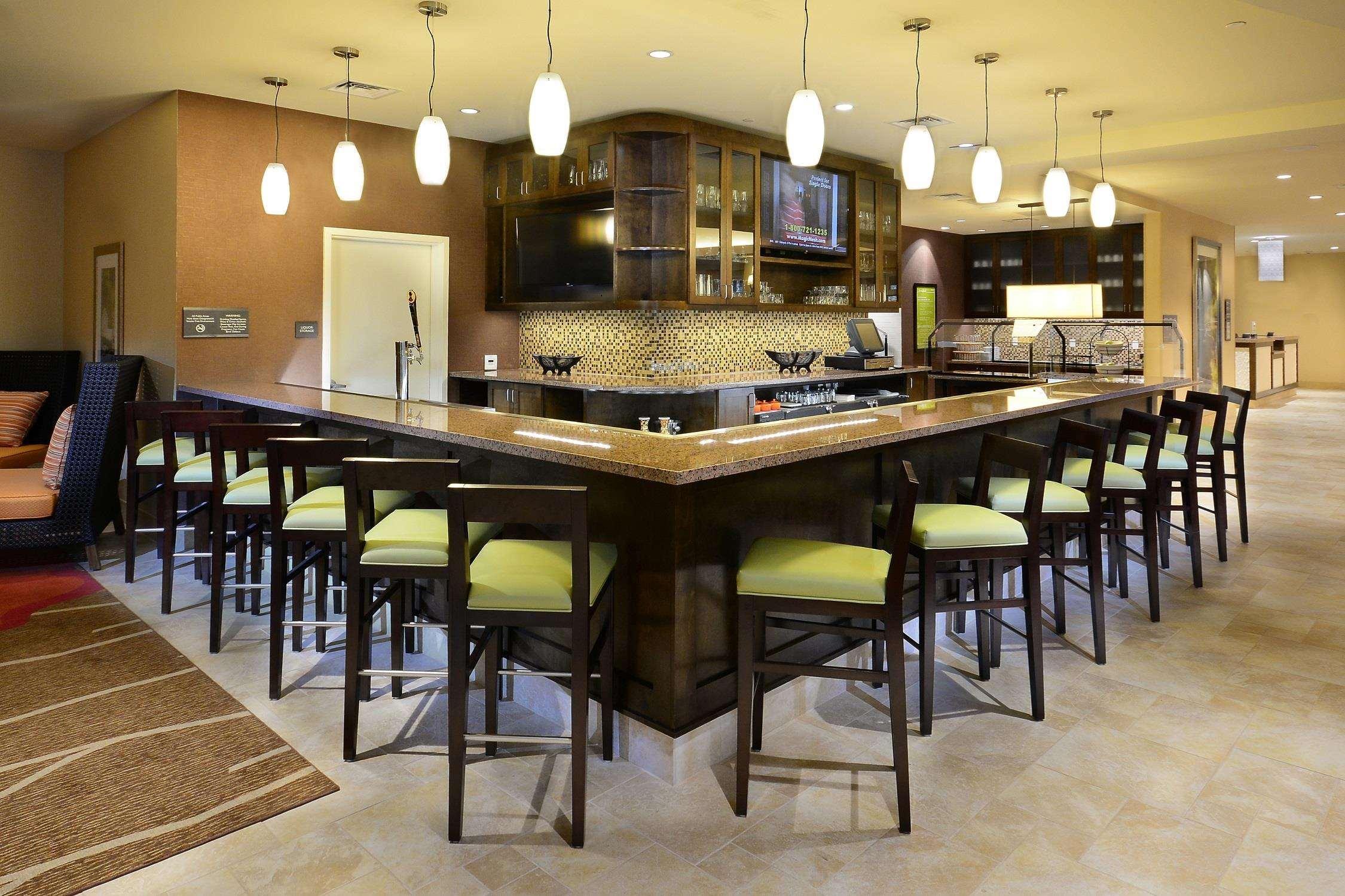 Hilton Garden Inn Greensboro Airport Екстер'єр фото