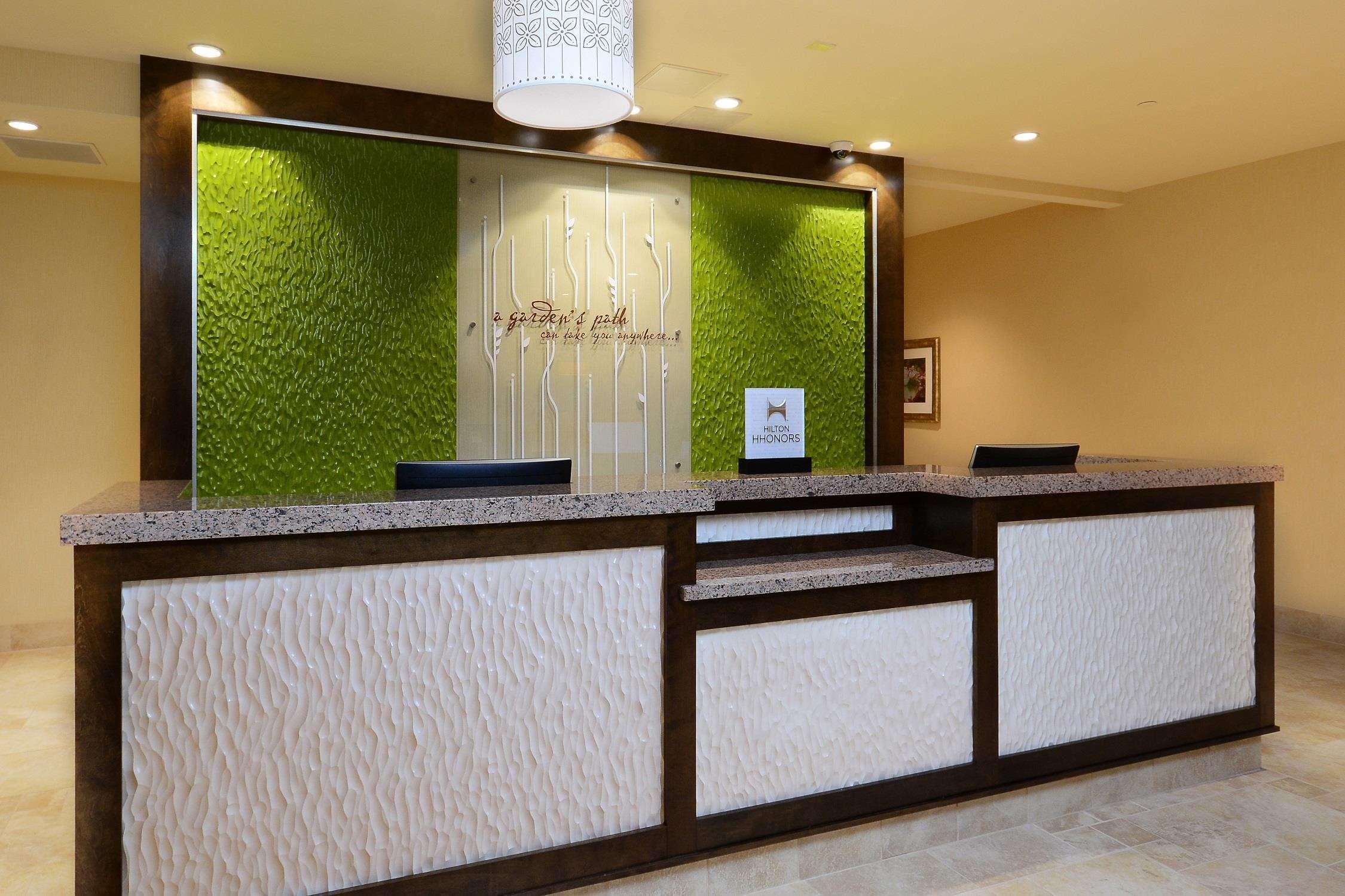 Hilton Garden Inn Greensboro Airport Екстер'єр фото