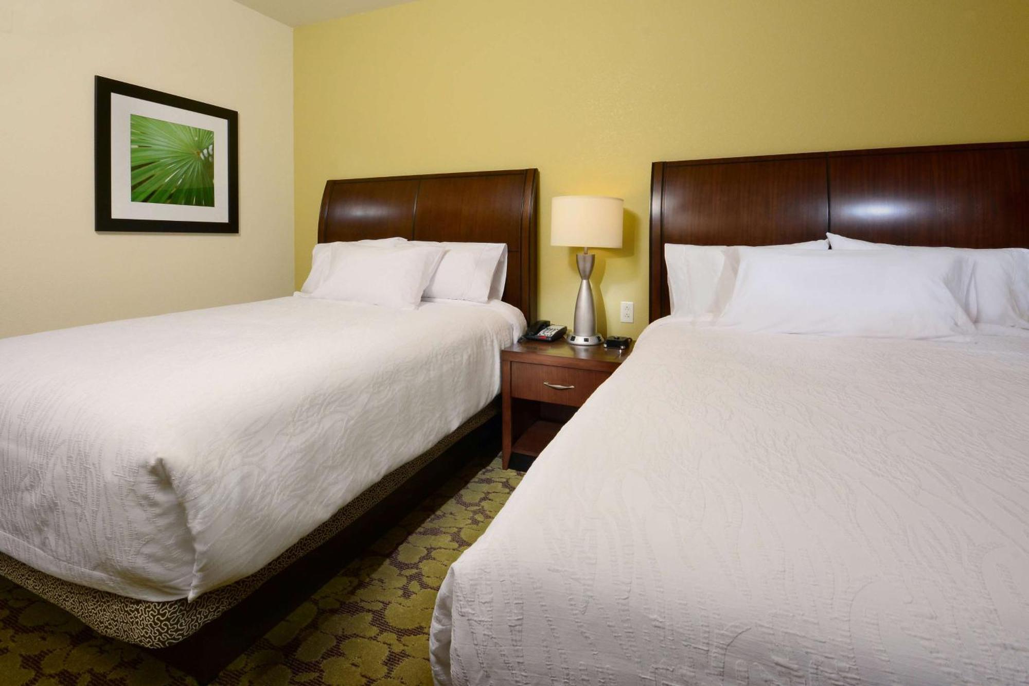 Hilton Garden Inn Greensboro Airport Екстер'єр фото