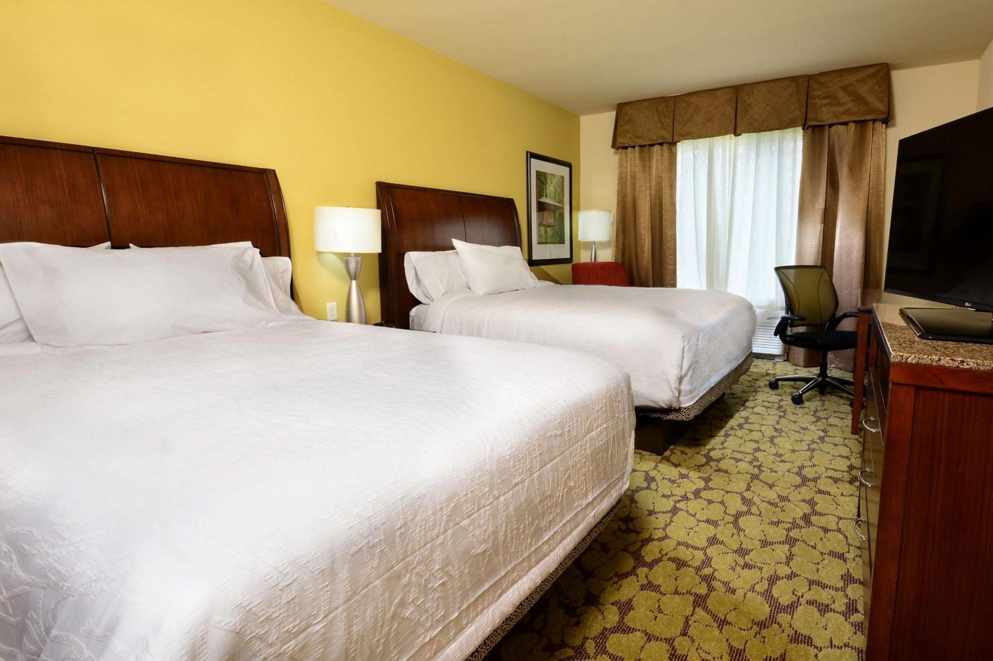 Hilton Garden Inn Greensboro Airport Екстер'єр фото