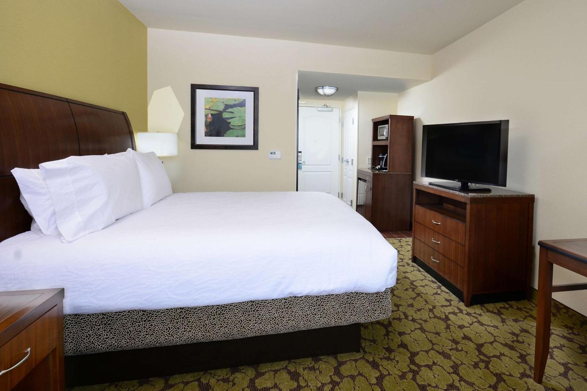 Hilton Garden Inn Greensboro Airport Екстер'єр фото