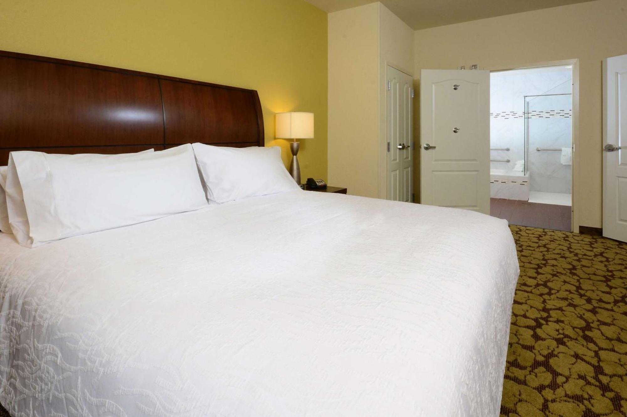 Hilton Garden Inn Greensboro Airport Екстер'єр фото
