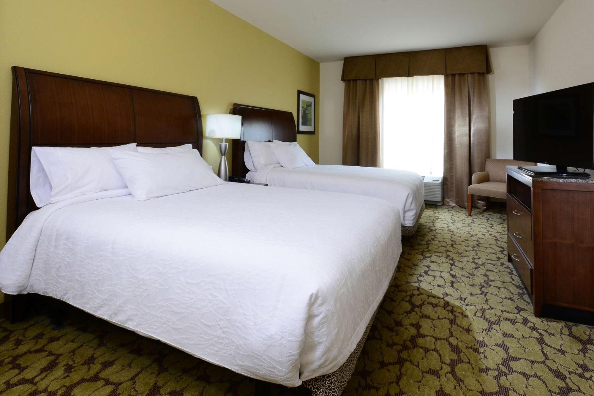 Hilton Garden Inn Greensboro Airport Екстер'єр фото