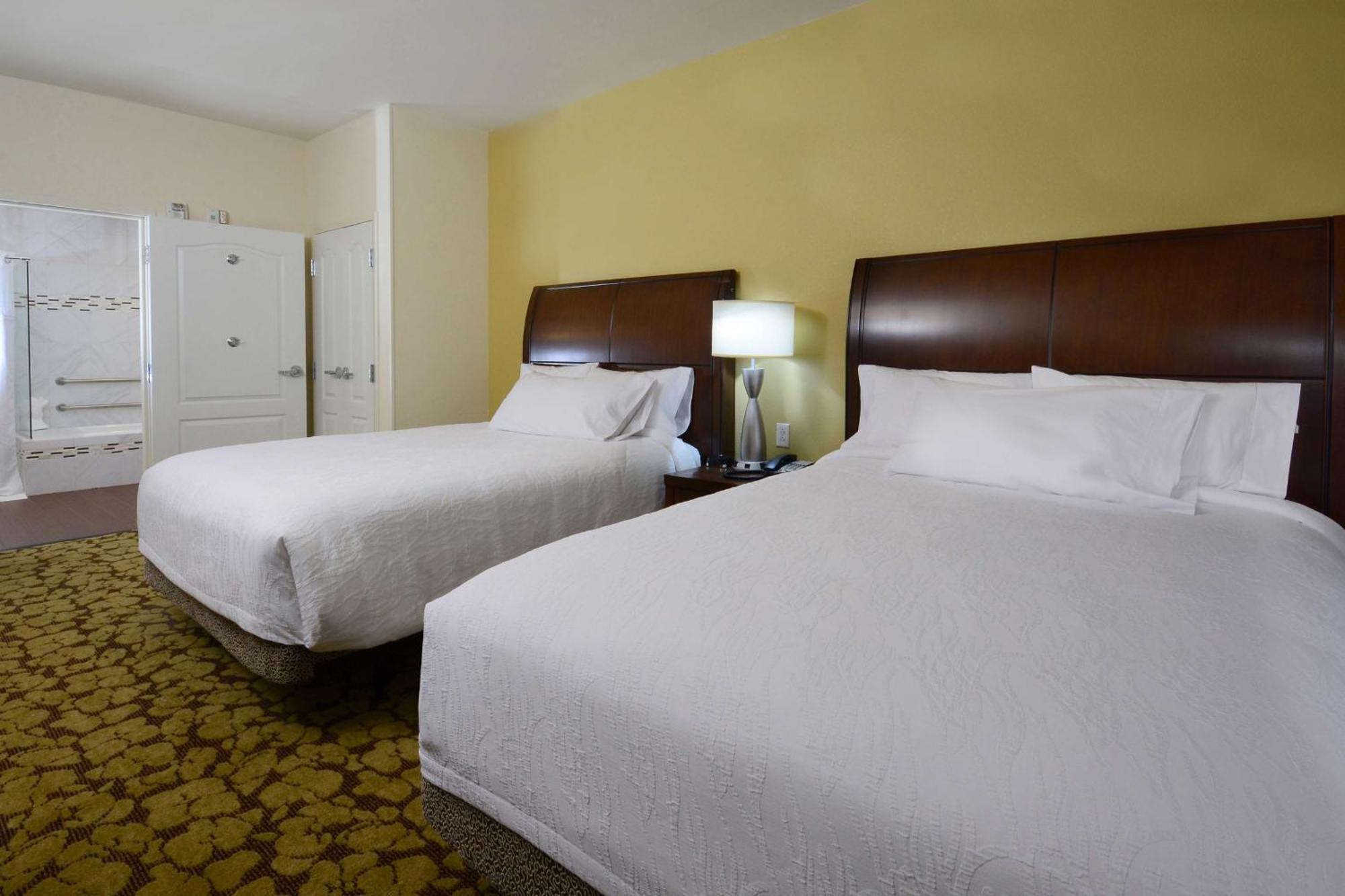 Hilton Garden Inn Greensboro Airport Екстер'єр фото