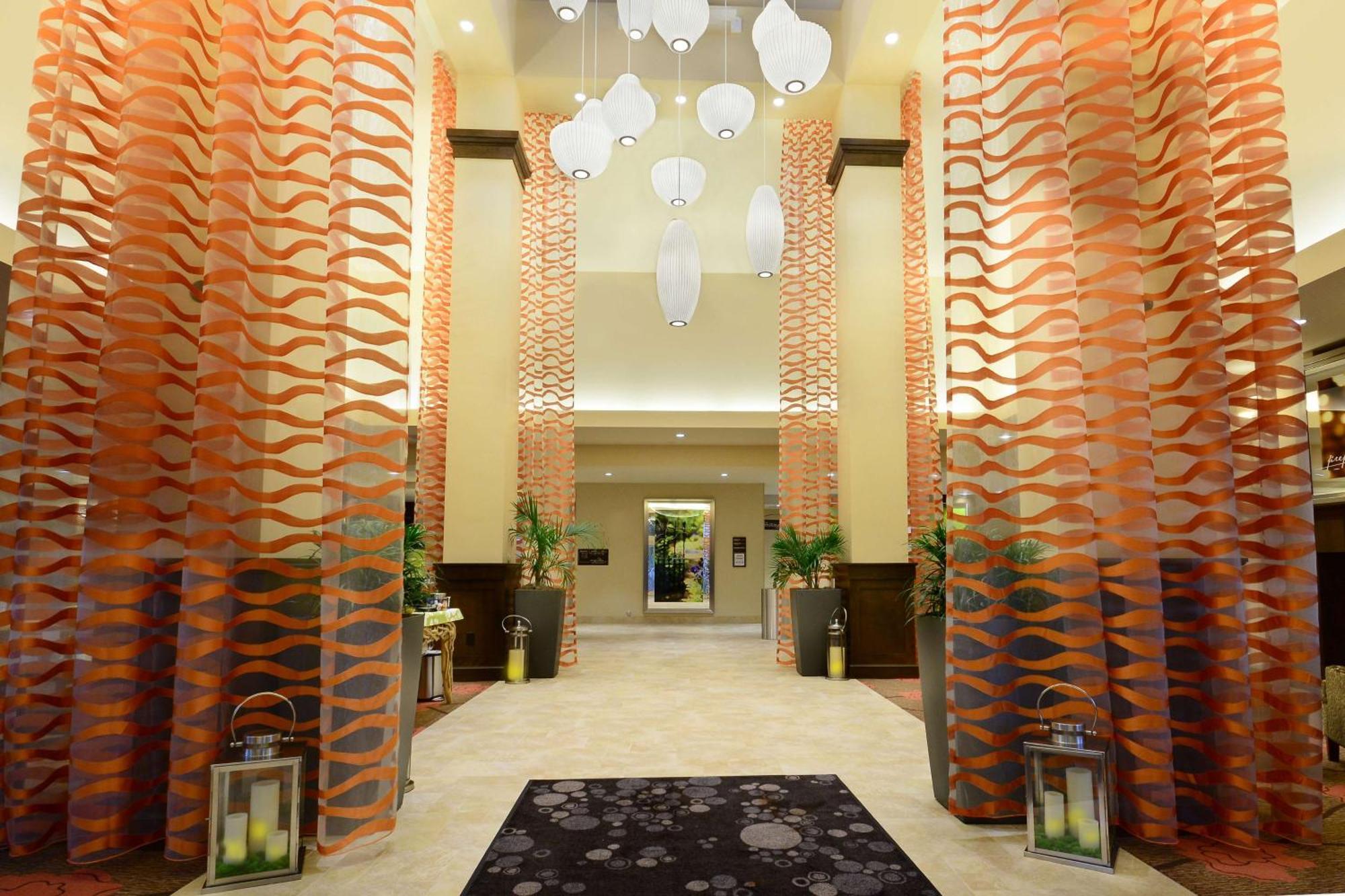 Hilton Garden Inn Greensboro Airport Екстер'єр фото